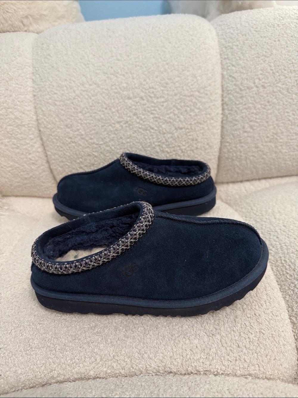 UGG Kids Dark Navy Suede Slip-On Clogs - Picture 3 of 13